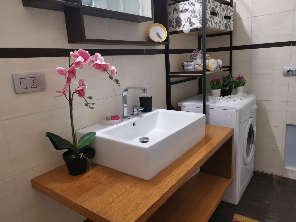 Bnbook Trilo Mind Rho Trilocale Con 2 Camere E 2 Bagni Εξωτερικό φωτογραφία