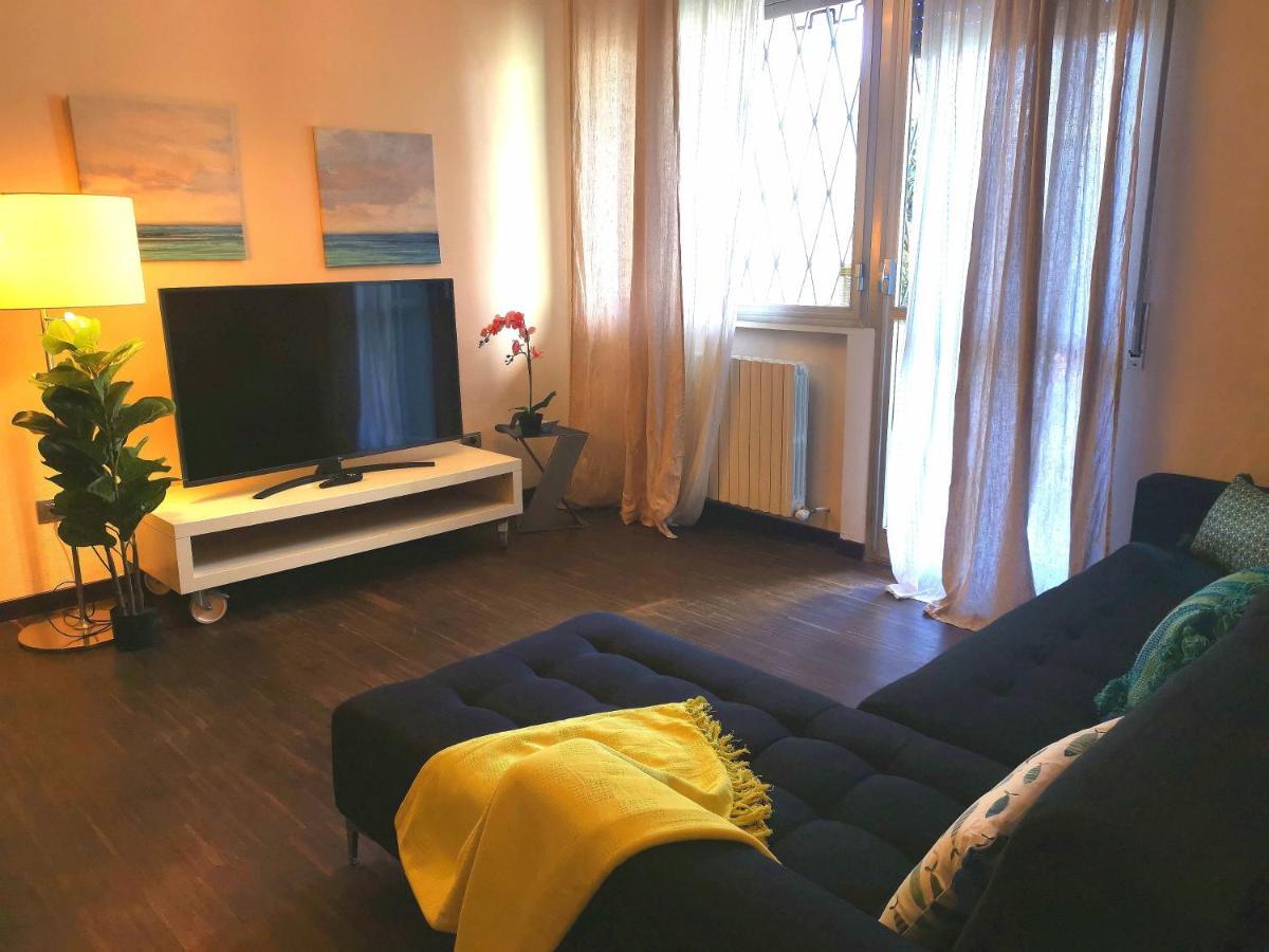 Bnbook Trilo Mind Rho Trilocale Con 2 Camere E 2 Bagni Εξωτερικό φωτογραφία